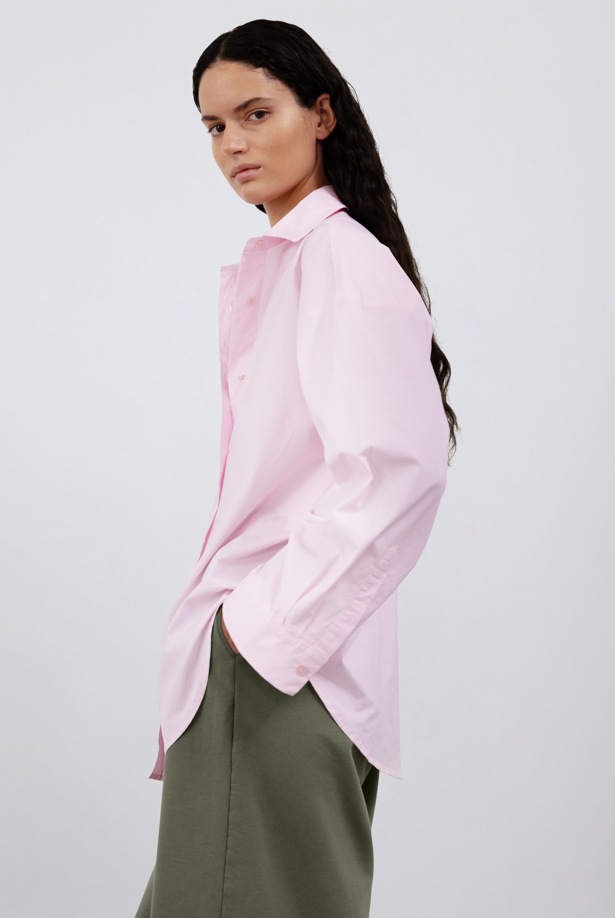 The Lune in Rose Pink. 97% pima cotton with 3% elastane. Shown on model with The Posey in Olive.