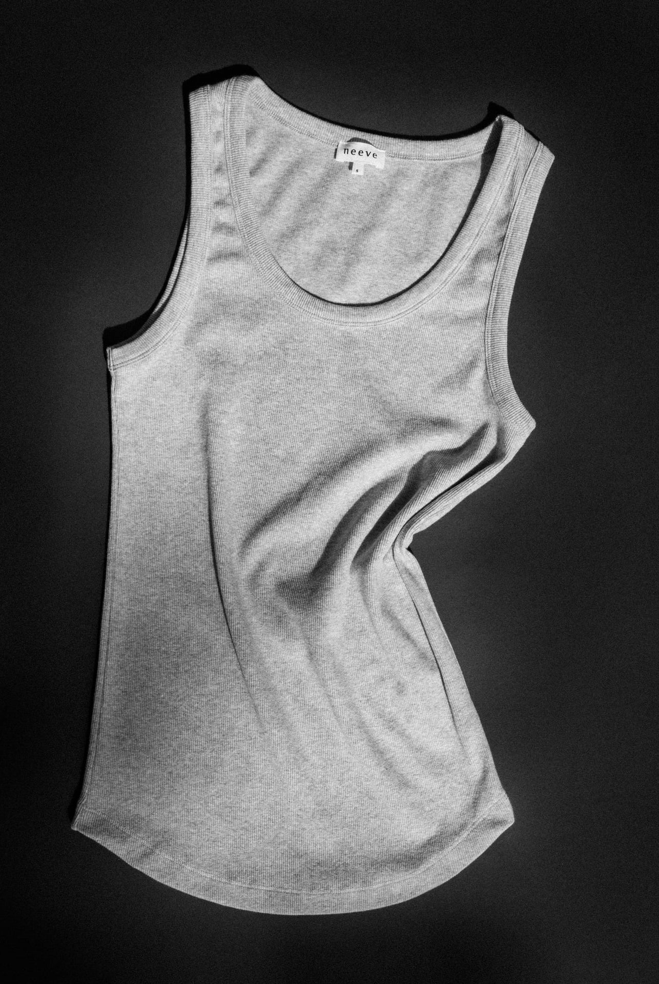 The Josie organic cotton tank top in grey melange, flat lay. GOTS-certified