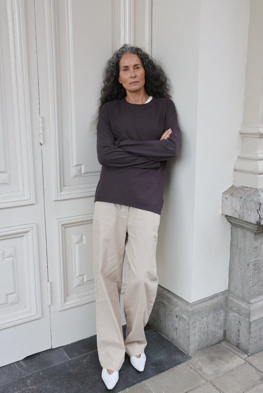 The Emily in Plum with the Alex in beige melange worn on model.