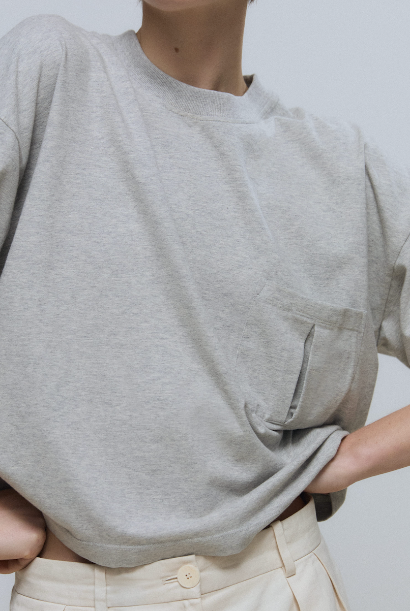 The Tess boxy tee in grey melange on model, GOTS certified organic cotton