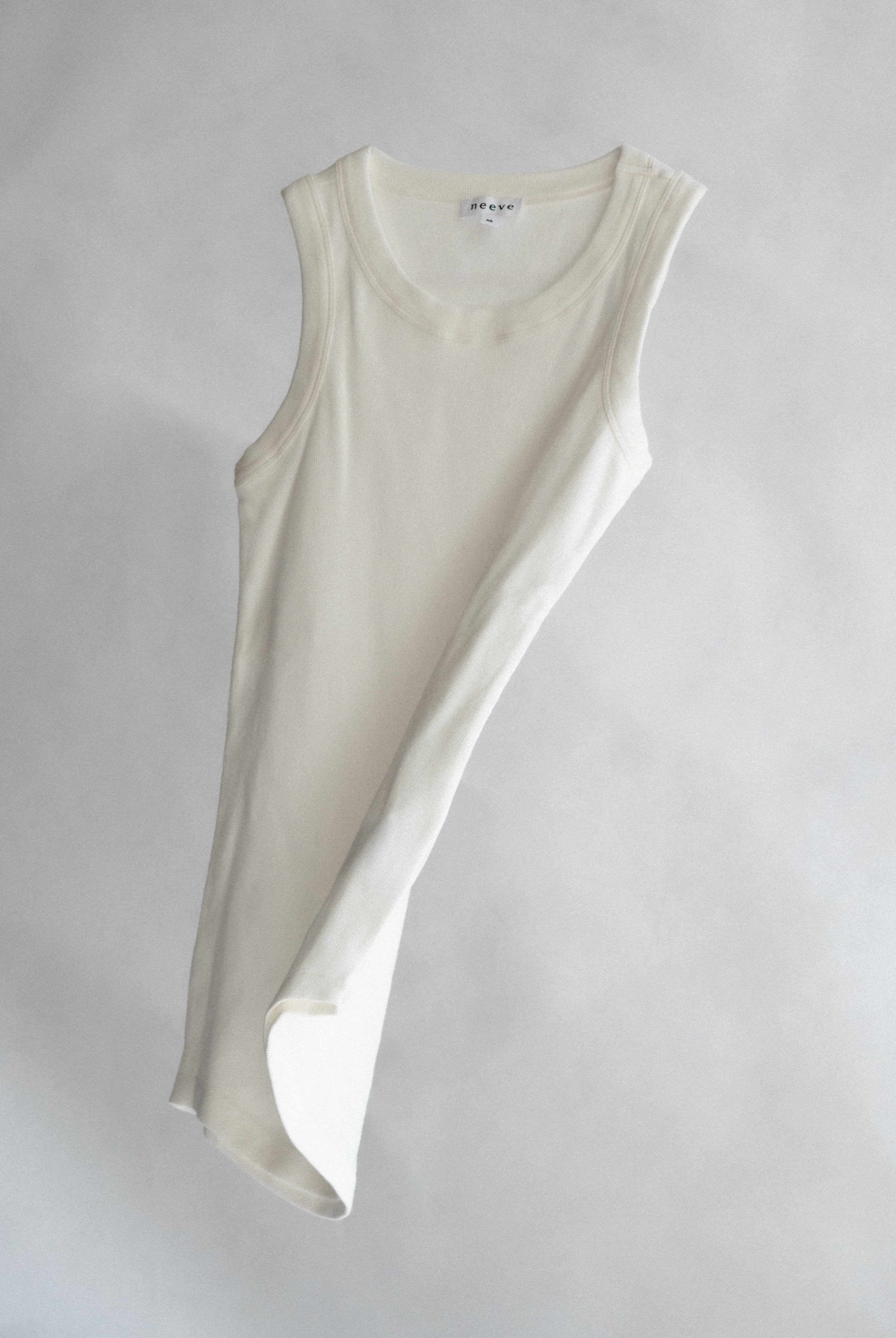 The Rania off white tank, front view, organic cotton GOTS certified