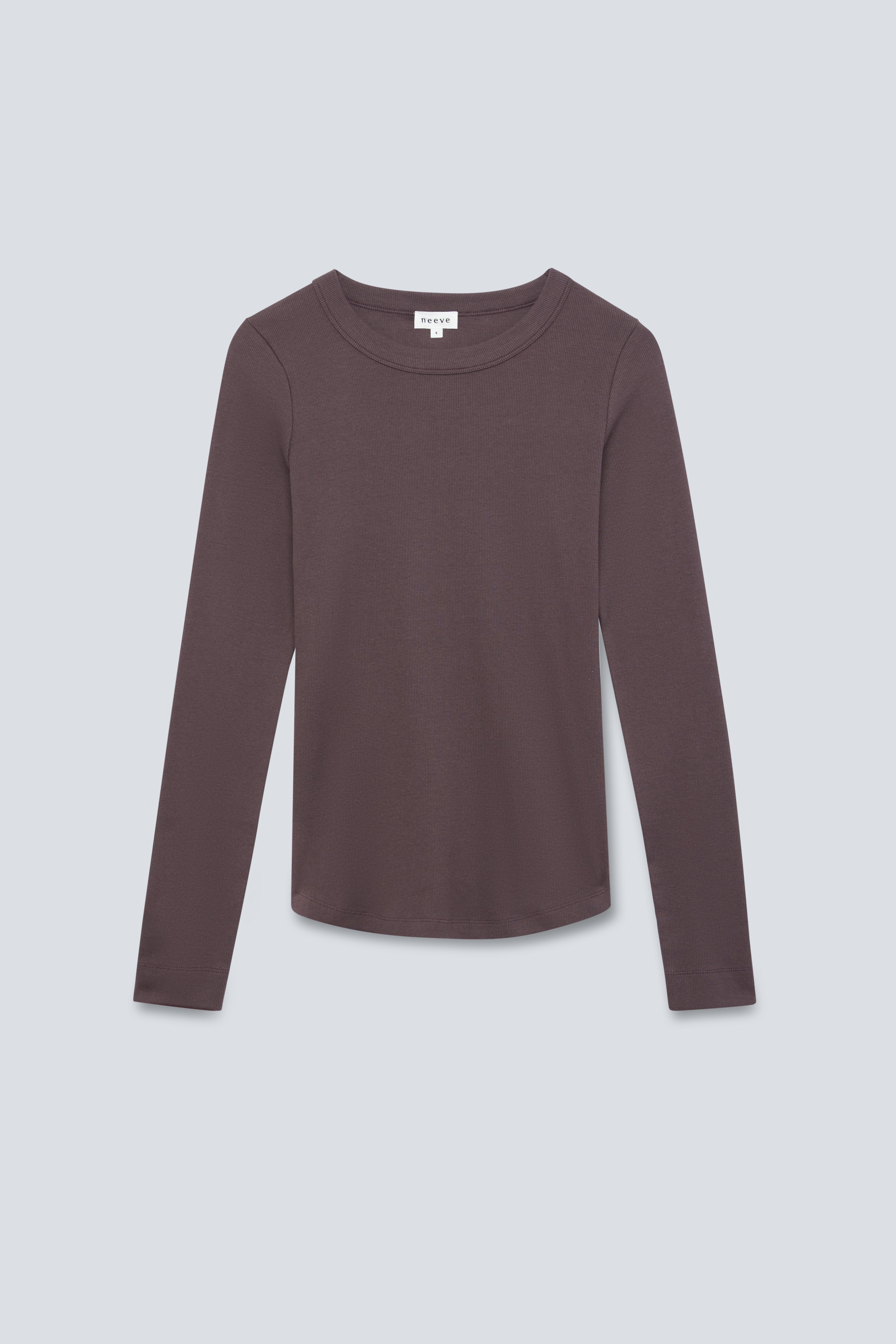 The Ella in Plum. Crew-neck long sleeve. 95% organic cotton with 5% elastane. Front view. GOTS