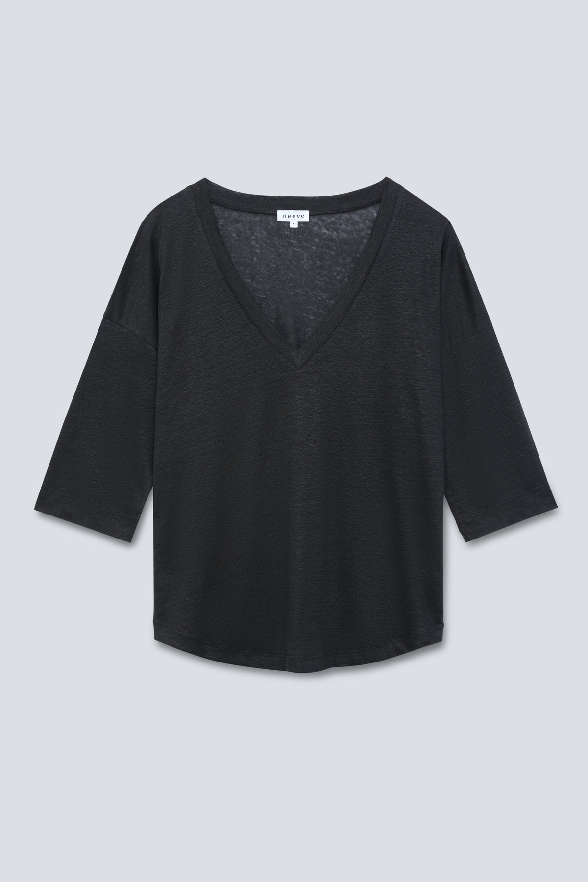 Leinentop mit V-Ausschnitt in Essential Black.