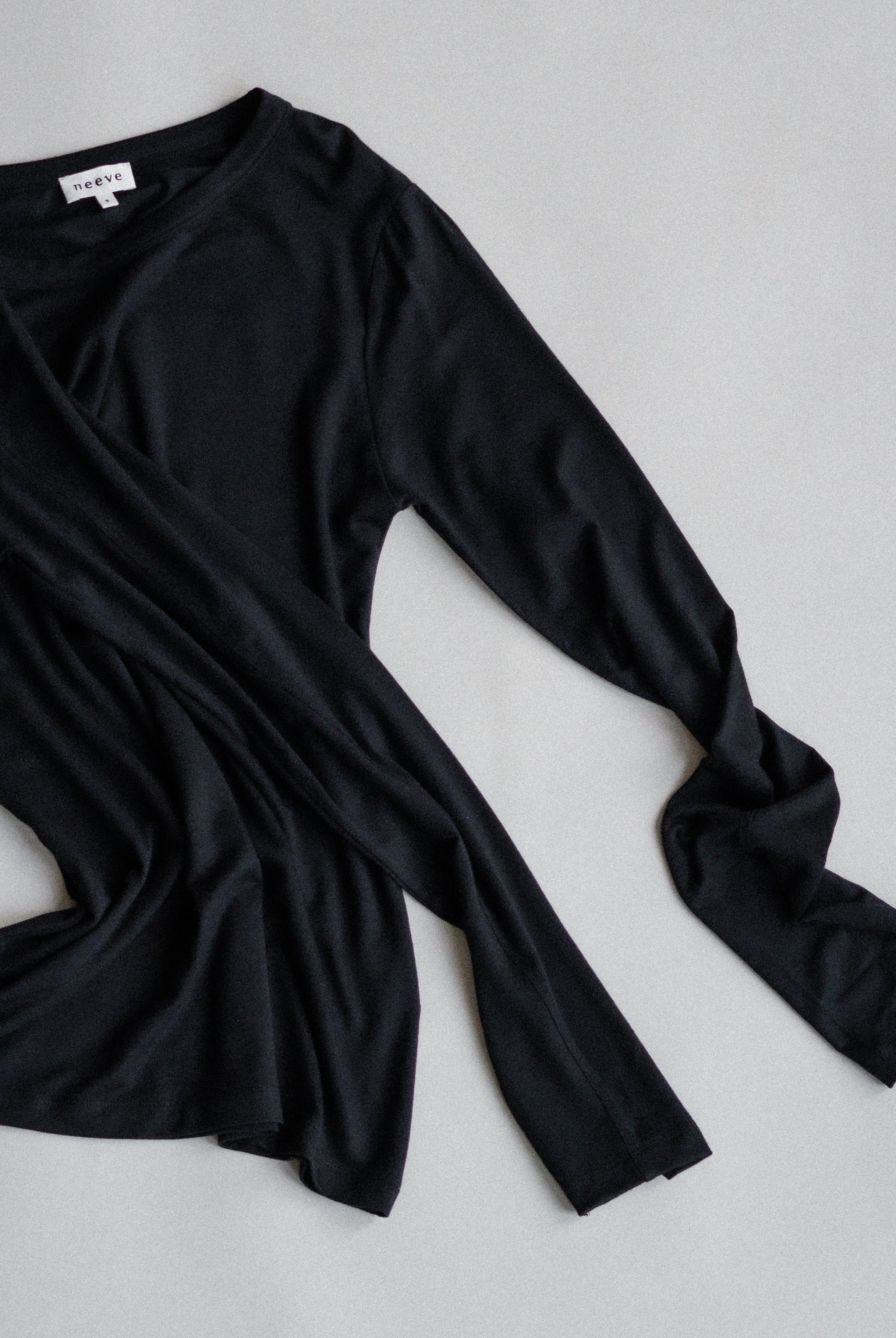 The Max in Essential Black 95% micromodal with 5% elastane.