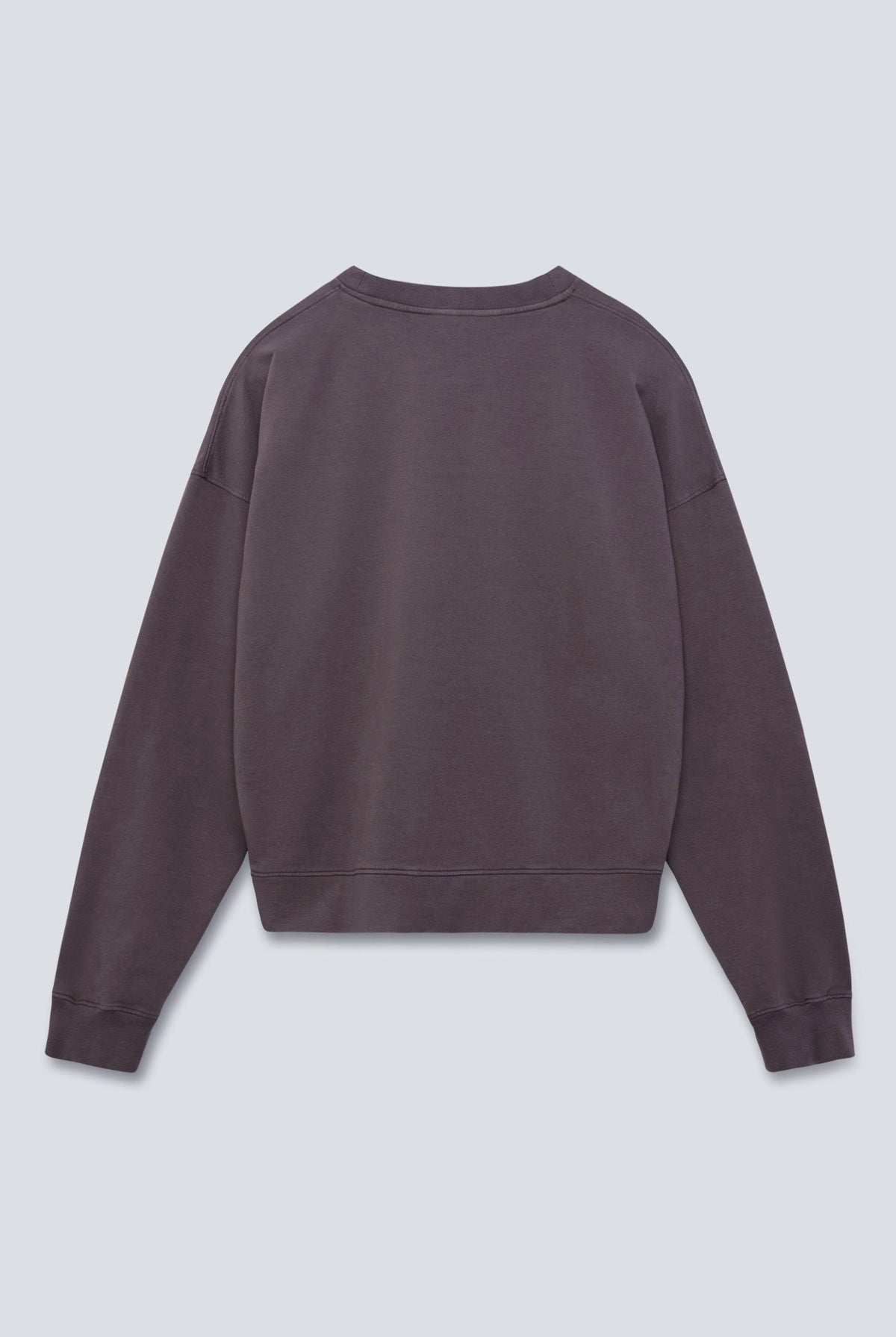 The May in Plum. Crew-neck sweater with a boxy shape. 100% organic cotton babyfleece. Back view.