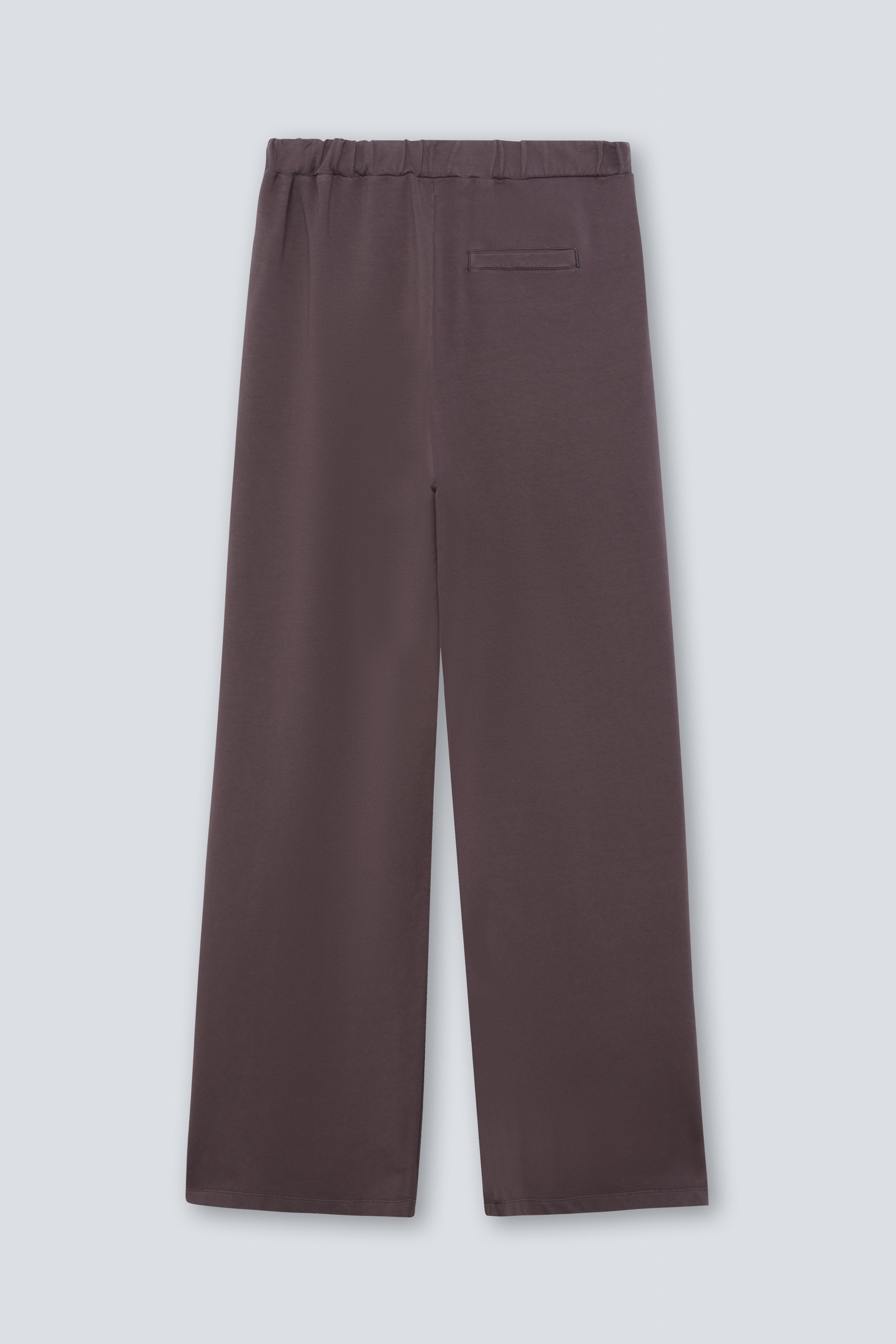 The Riley in Plum. 100% organic cotton babyfleece. GOTS certified. Back view.
