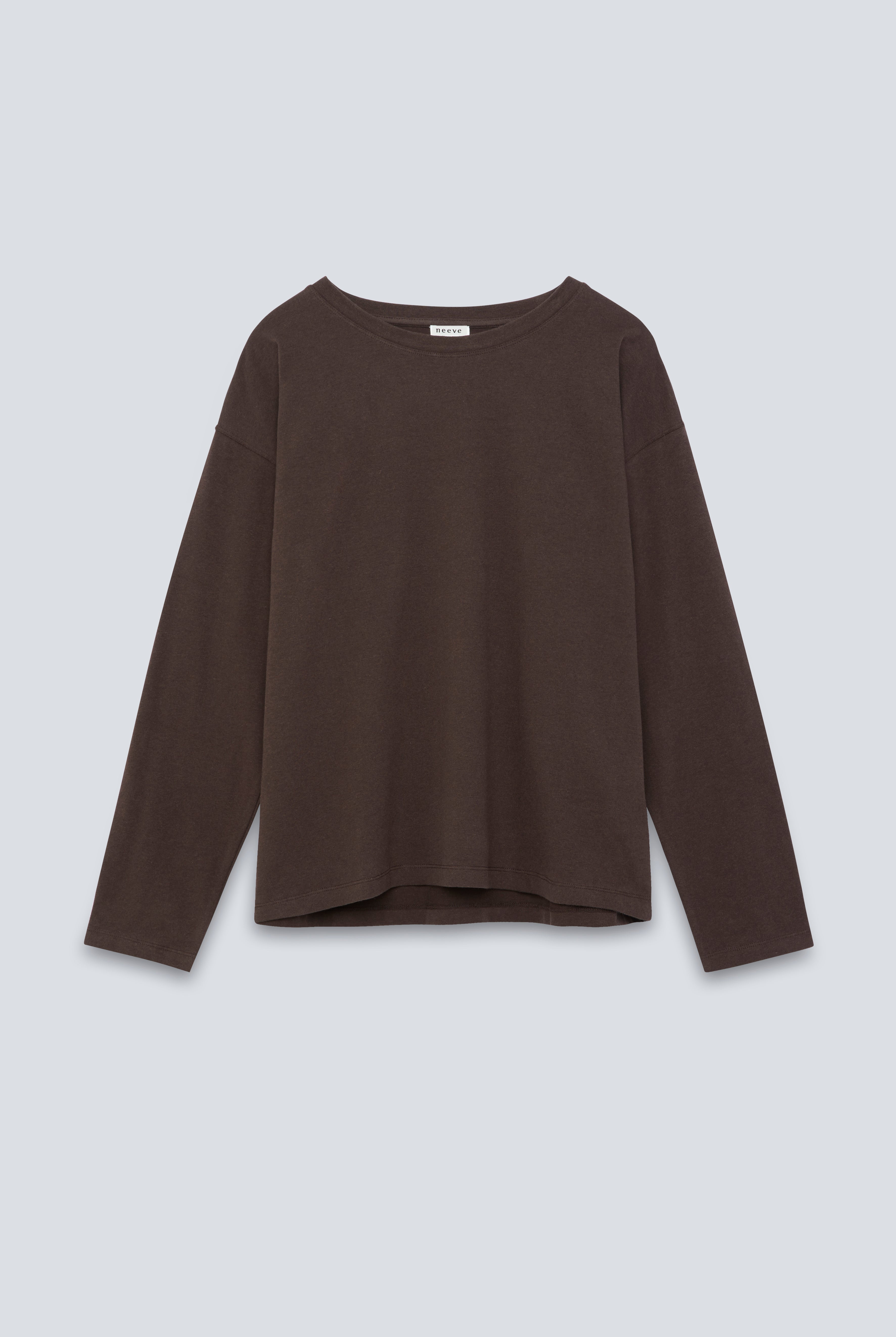 The Rose in Chocolate Melange. An oversized long sleeve that wears like a sweater, but lighter. 95% organic cotton with 5% elastane. GOTS. Front view.