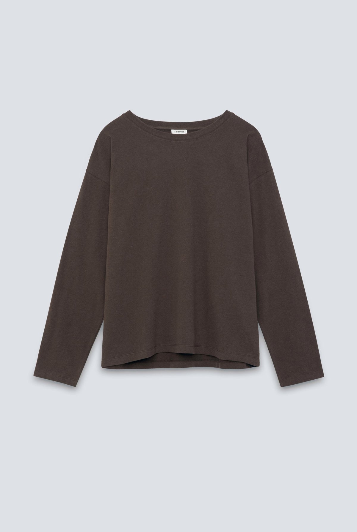 The Rose in Chocolate Melange. An oversized long sleeve that wears like a sweater, but lighter. 95% organic cotton with 5% elastane. Front view.