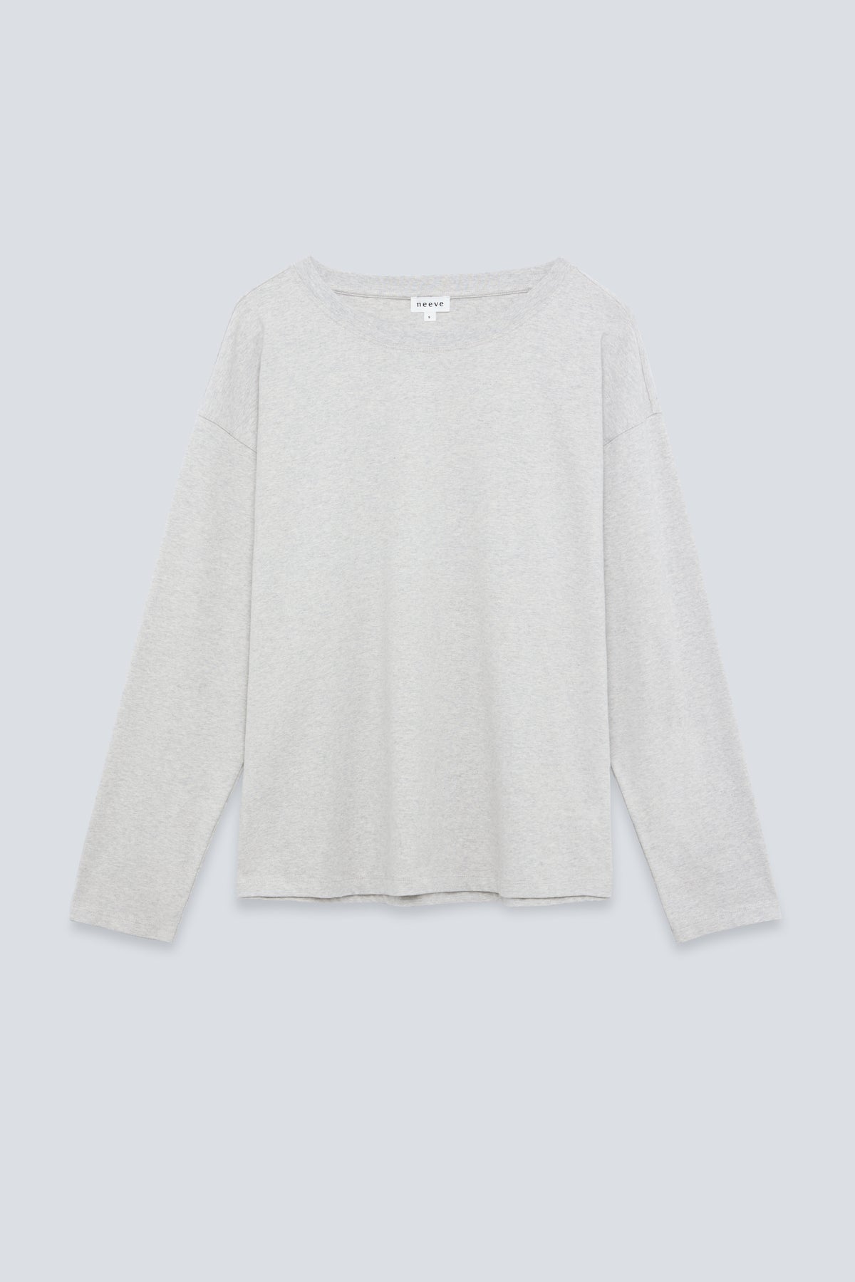 The Rose in Grey Melange. An oversized long sleeve that wears like a sweater, but lighter. 95% organic cotton with 5% elastane. Front view.