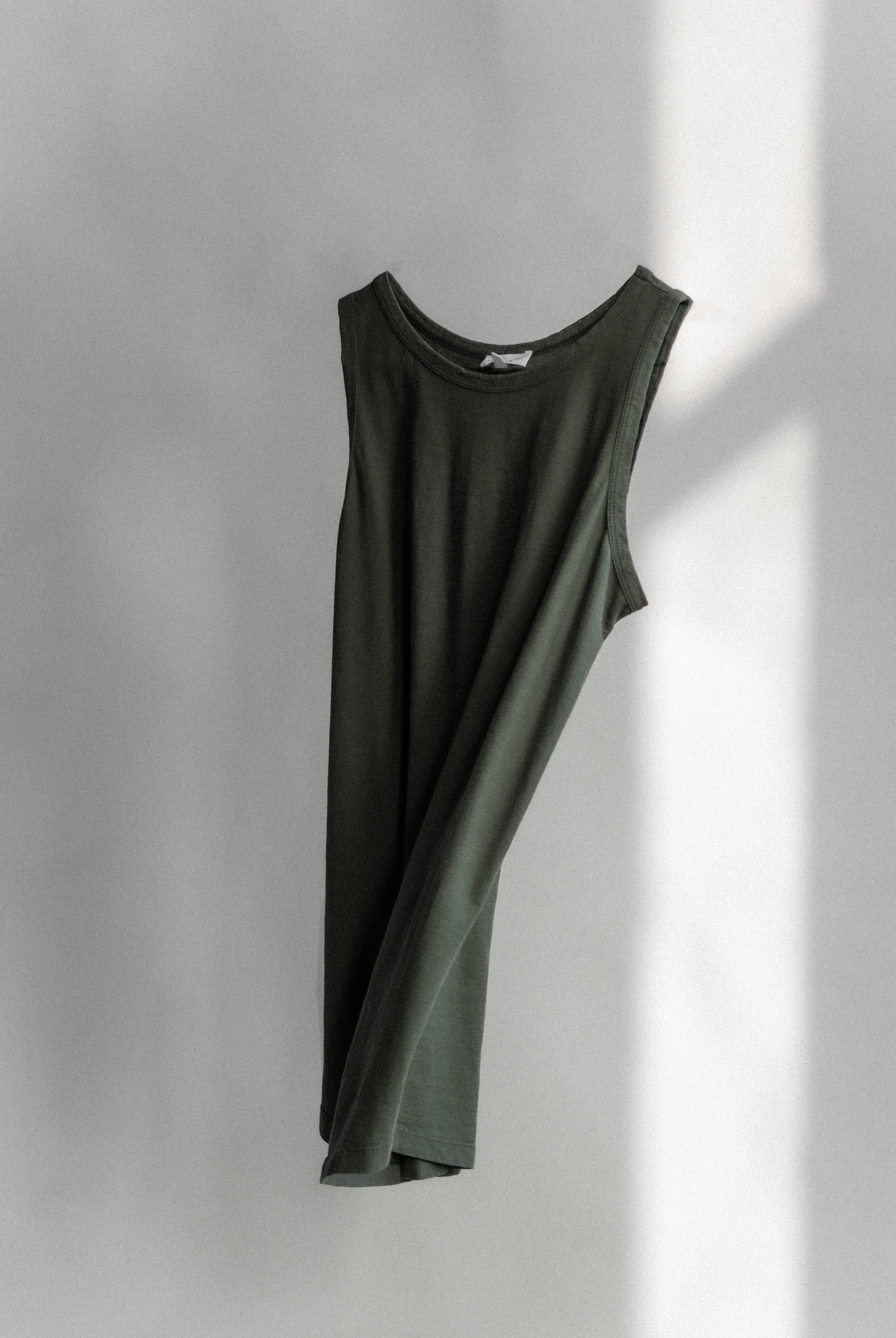 The Selene Olive. Front view. 140 grams organic cotton. GOTS certified.
