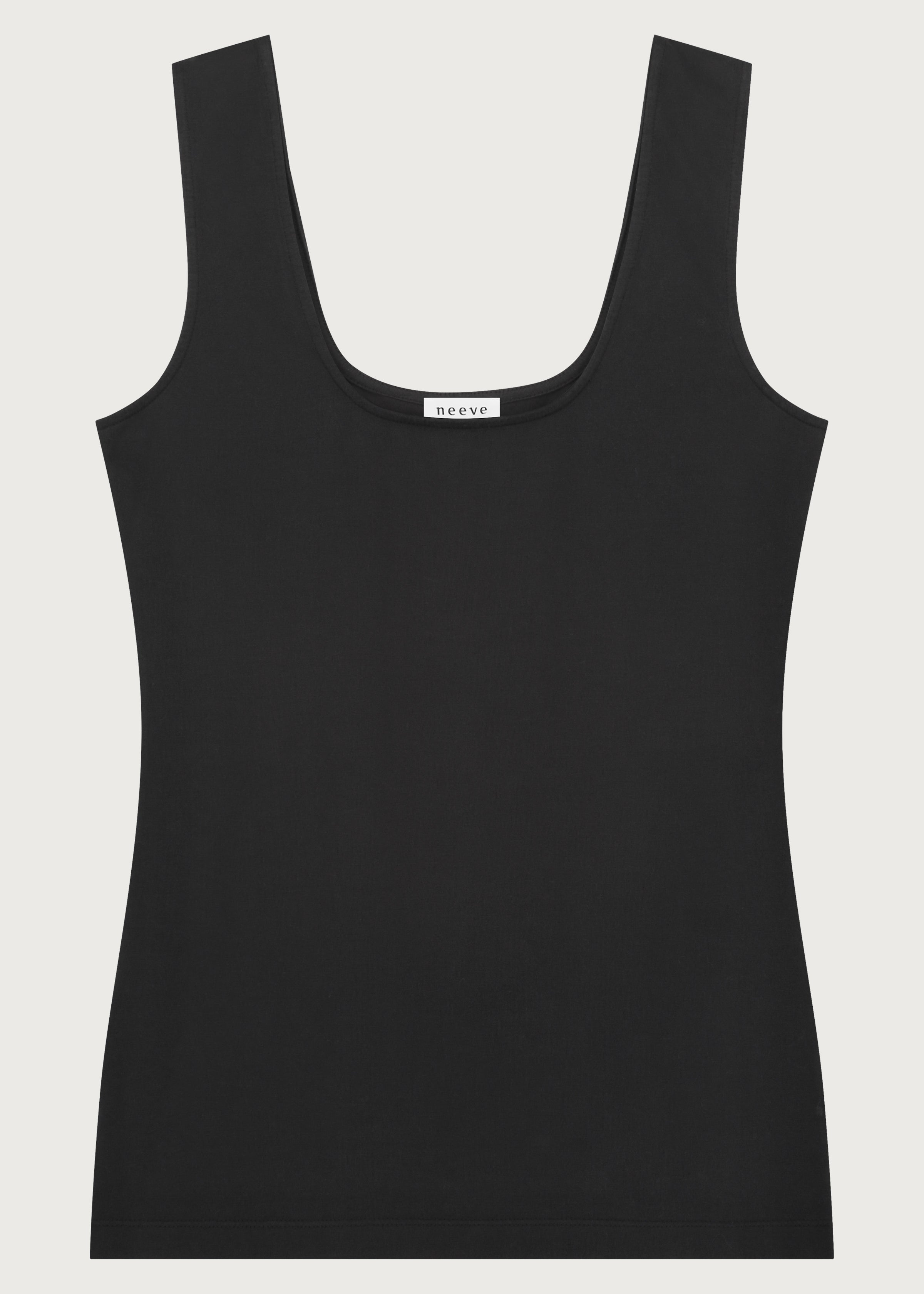 The Uma top in essential black - front view, 95% organic cotton made in Portugal