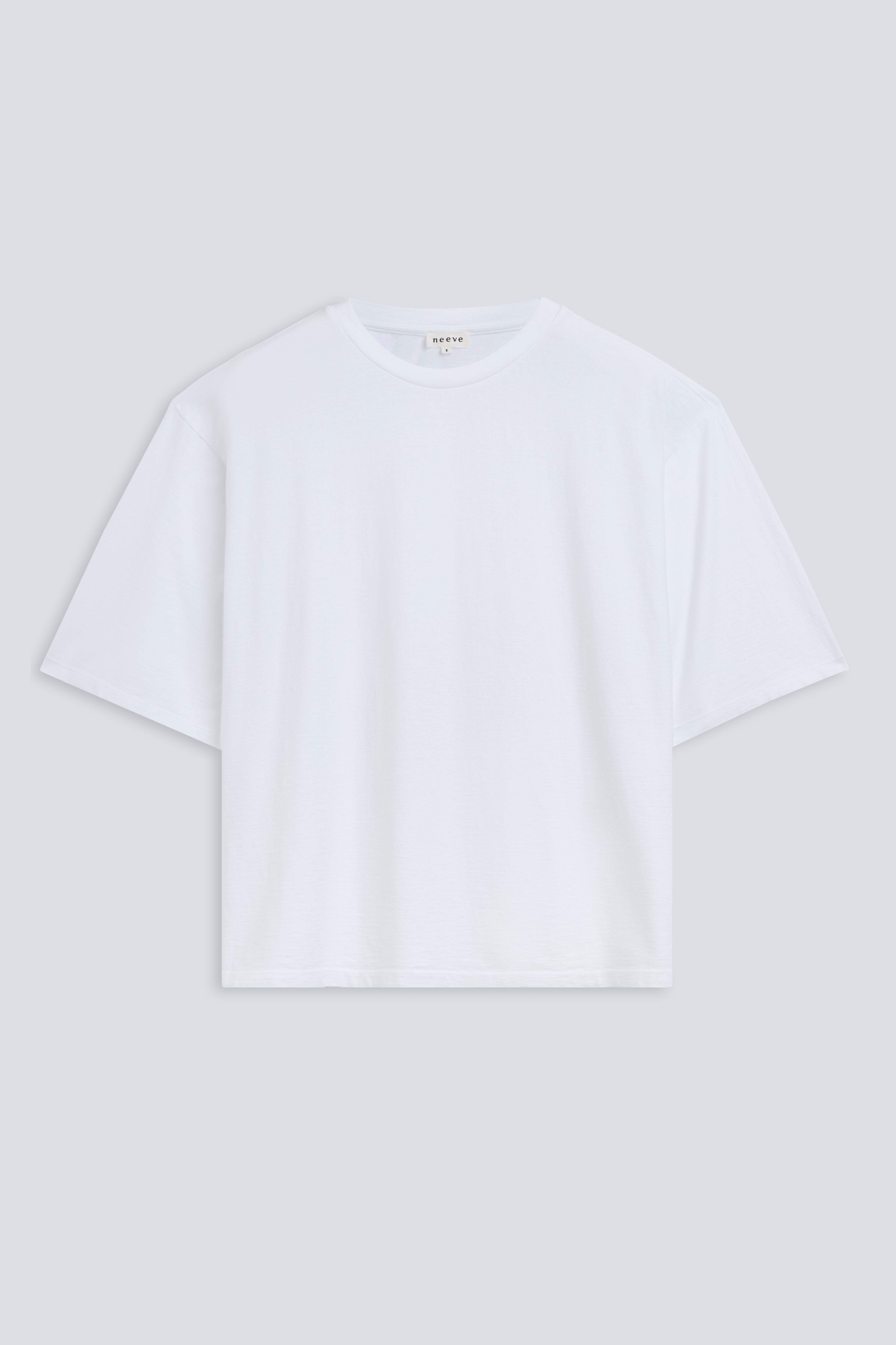 The Lara in Crispy White. 140 grams organic cotton. GOTS certified.