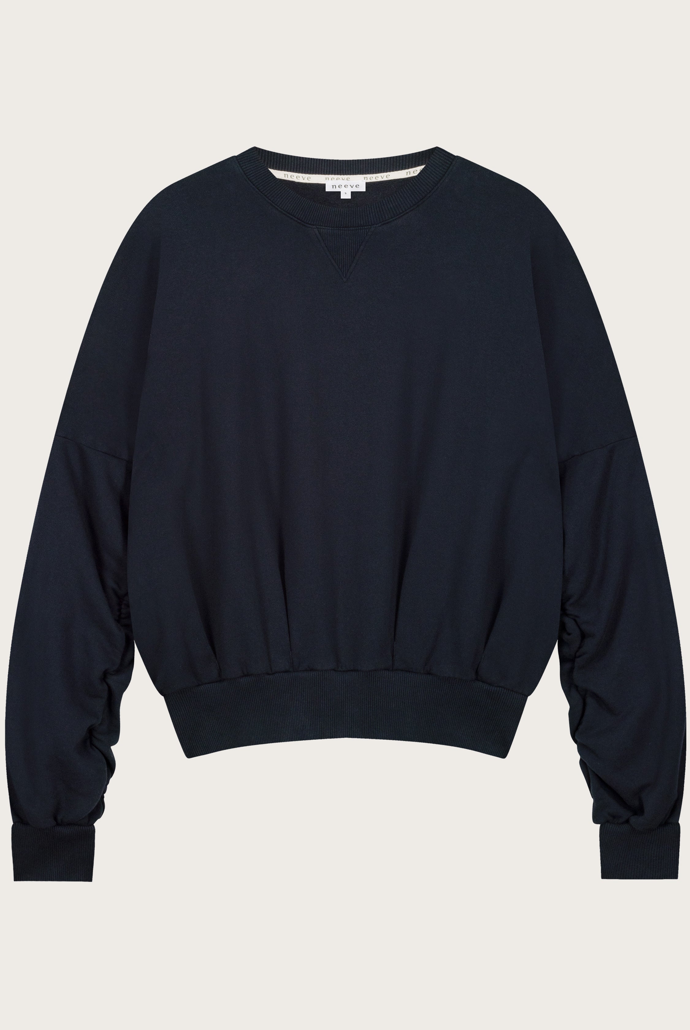 The Blake cropped sweatshirt navy front view, 100% organic cotton fleece made in Portugal