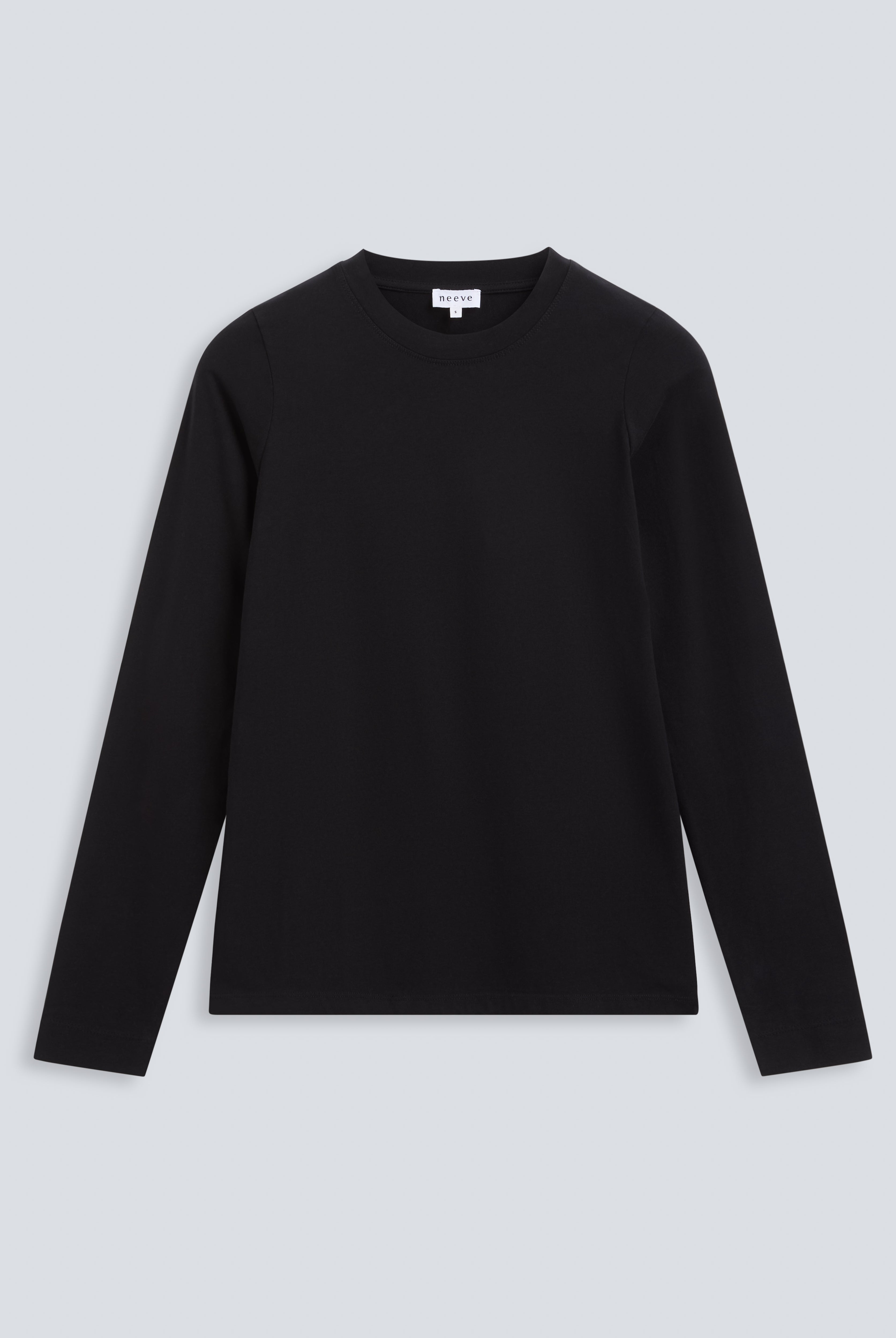 The Nora essential black long sleeve front view, body-skimming fit, 95% organic cotton 5% elastane made in Portugal