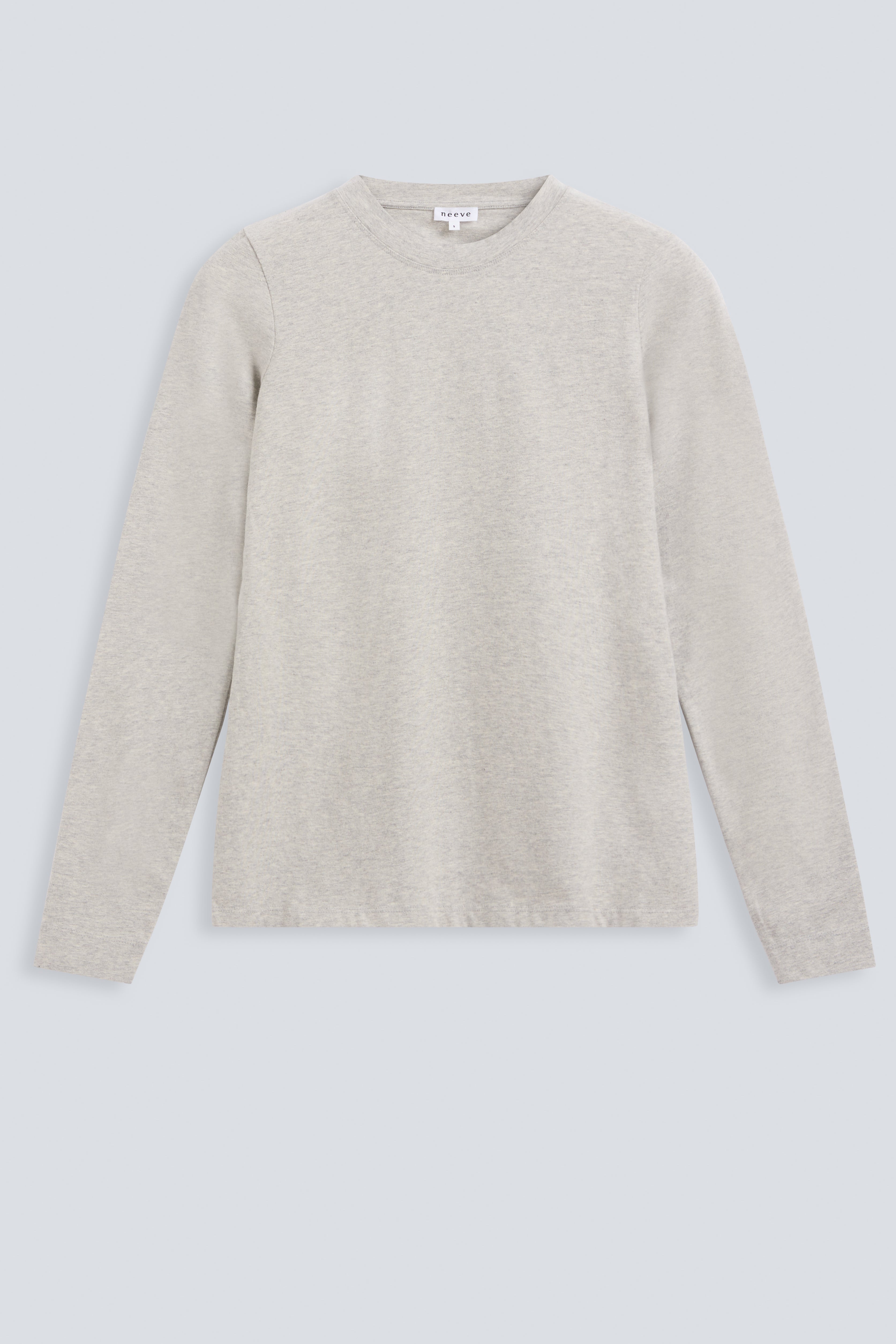 The Nora grey melange long sleeve front view, body-skimming fit, 95% organic cotton 5% elastane made in Portugal