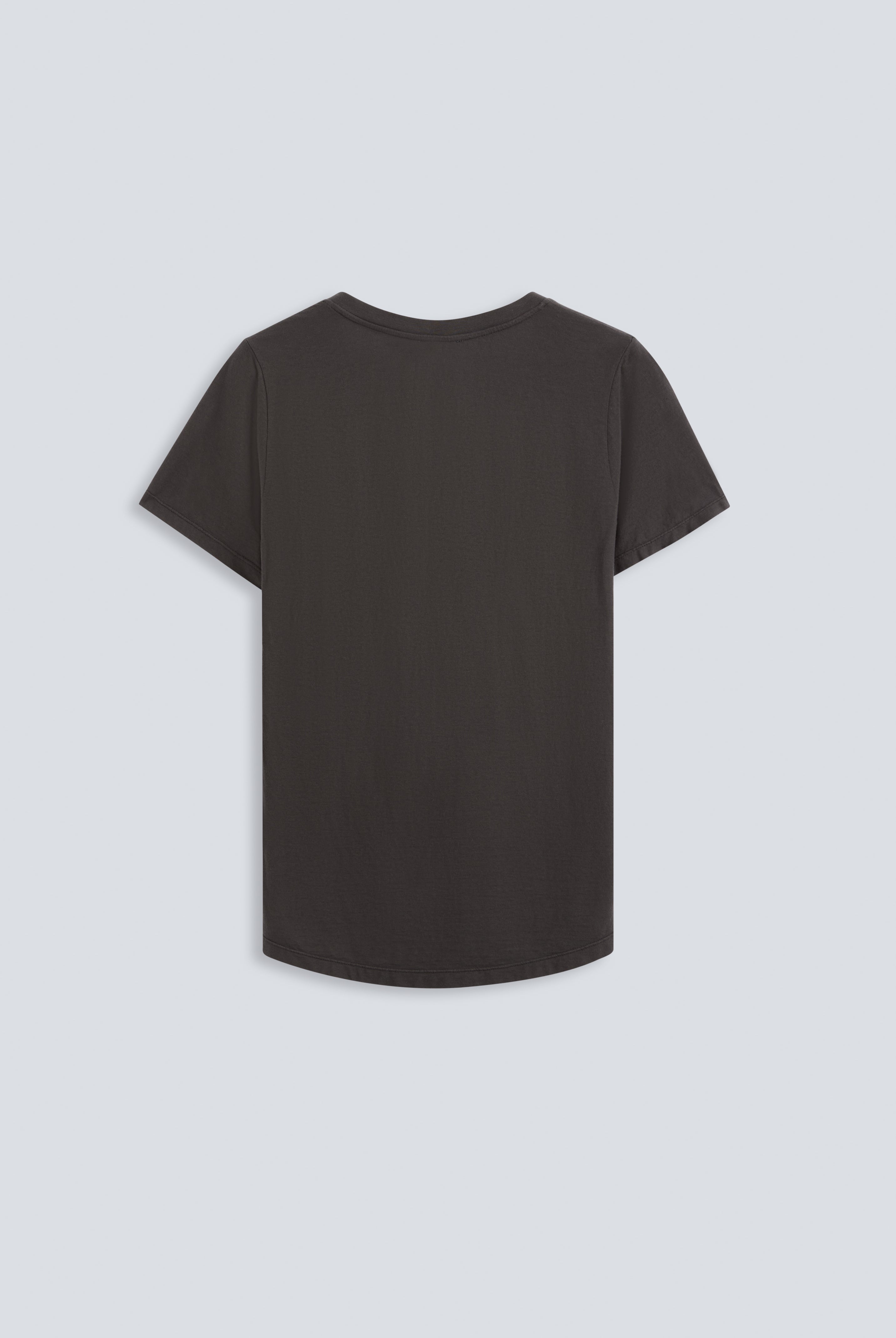 The Stella in Pitch Black. V-Neck, 100% organic cotton, 140 grams. GOTS, made in Portugal. Back view.