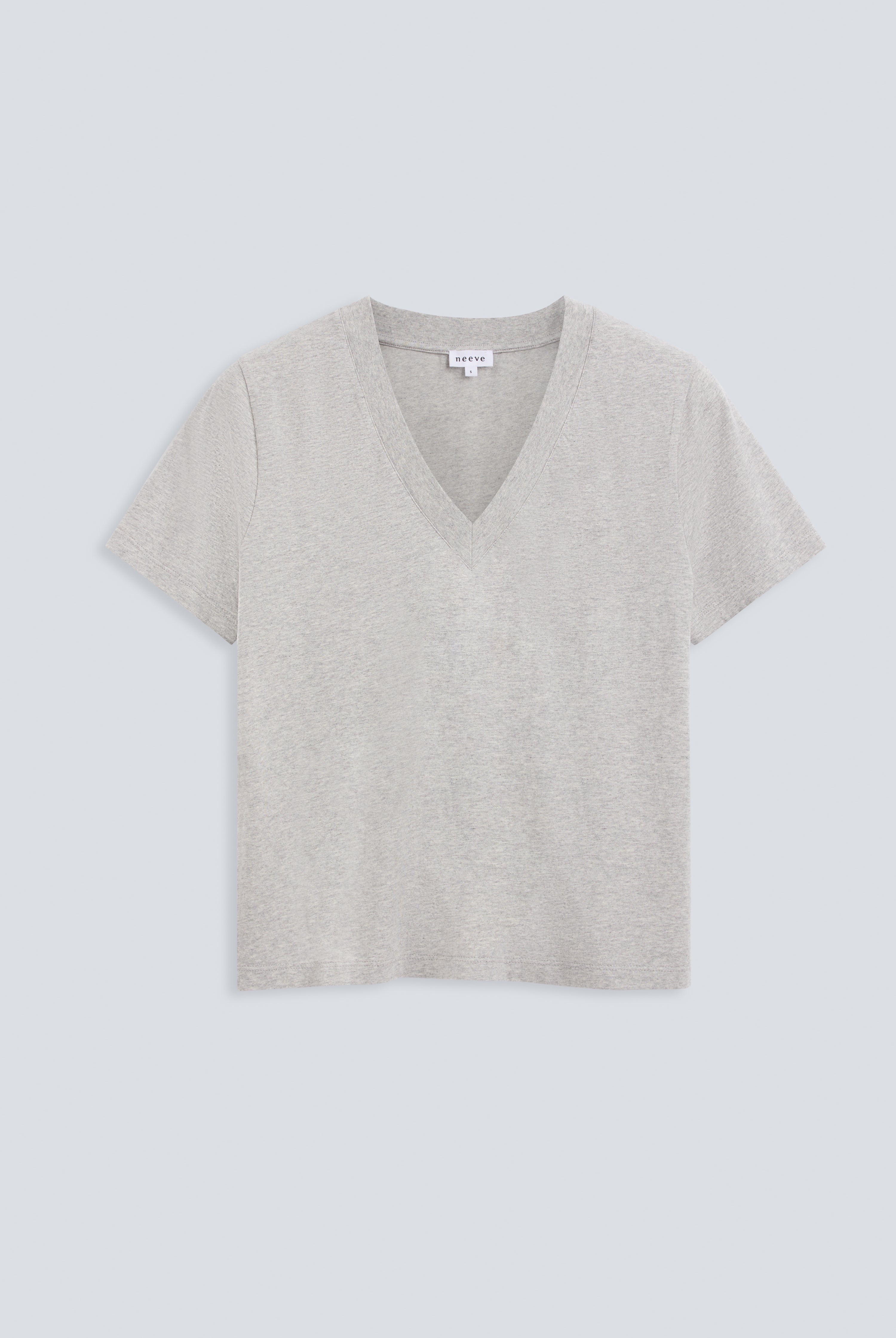 The Victoria in Grey Melange. 180 grams 100% organic cotton. GOTS Certified. Front view.