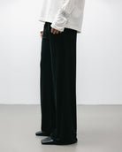 The Sam in Essential Black. 100% Lyocell. Shown on model with The Rose in Off-White.