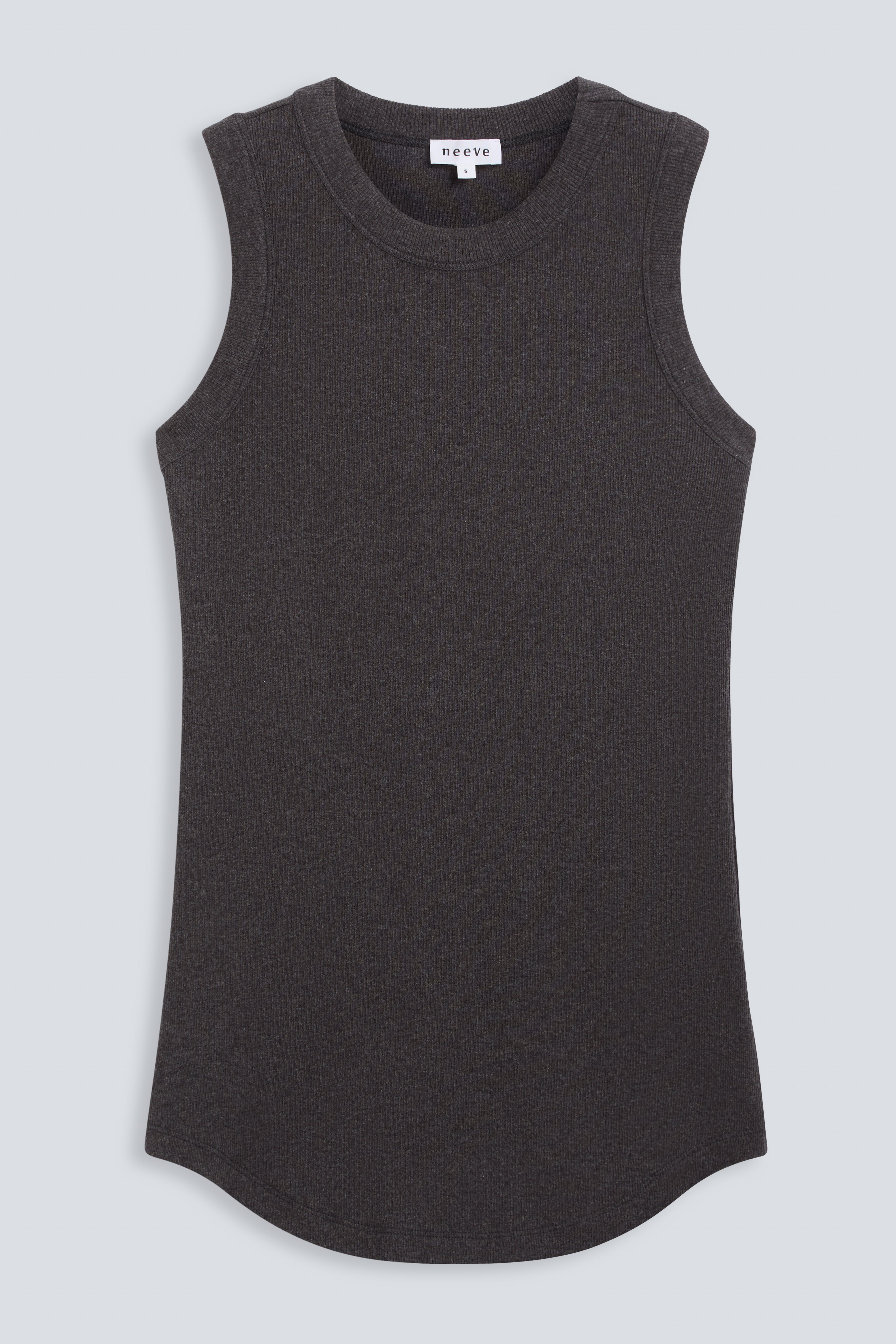 The Rania tank top in dark grey melange, front view. GOTS-certified organic cotton, designed with a skimming fit. 