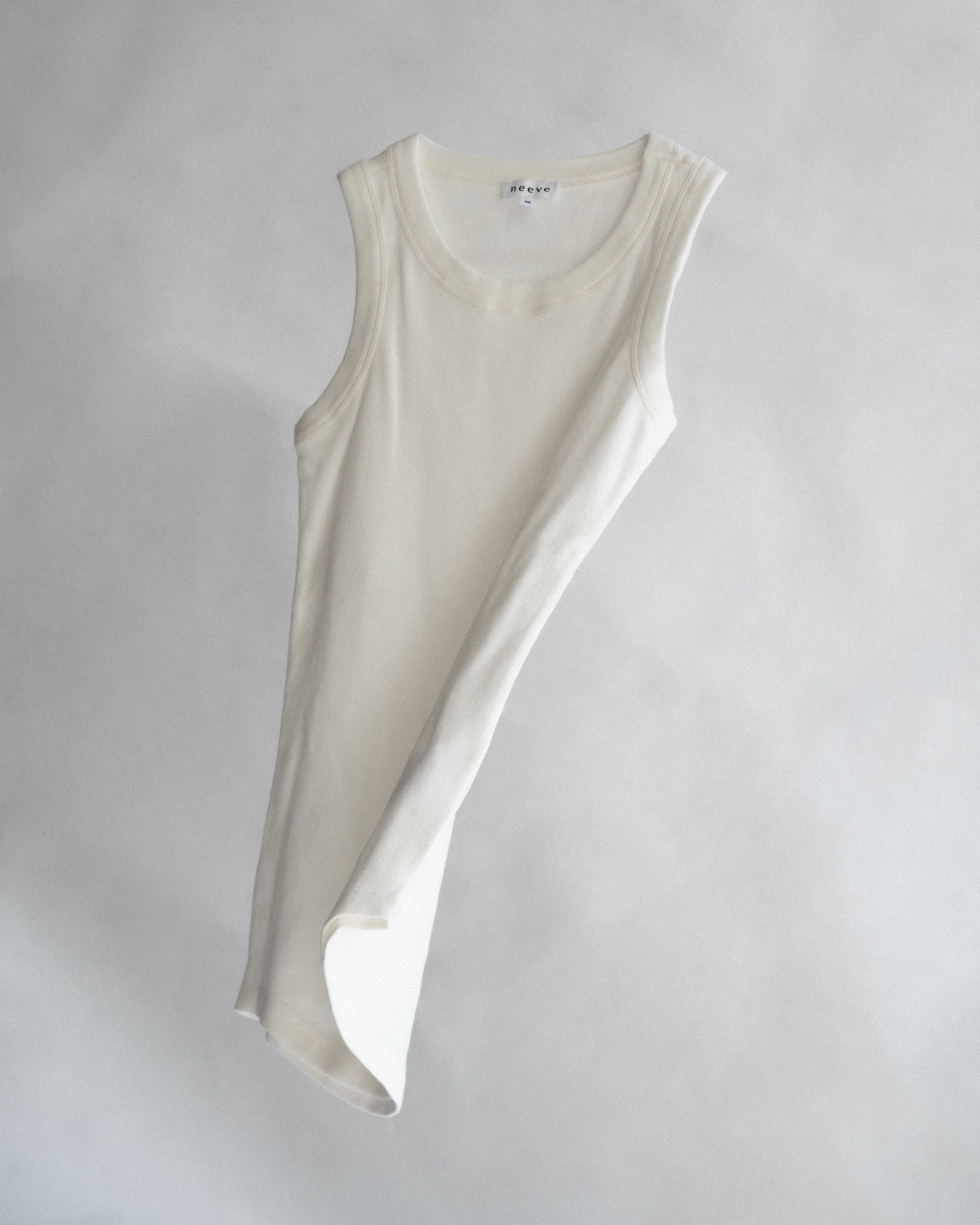 The Rania off white tank, front view, organic cotton GOTS certified