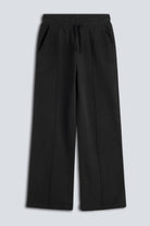 The Gioia wide-leg pants in essential black detail view, 100% organic cotton fleece