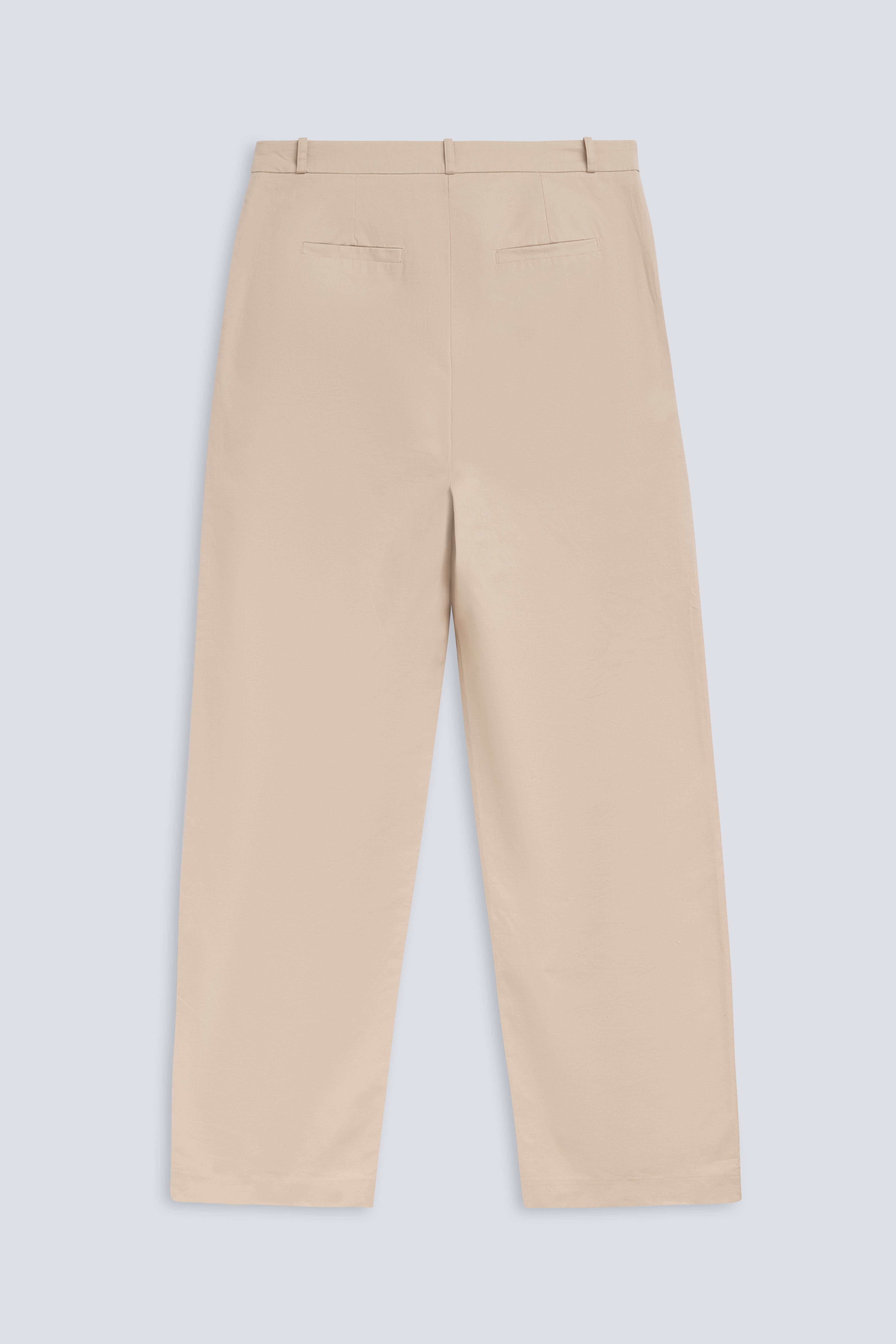 The Alex in Beige. 50% linen with 48% cotton with 2% elastane. Back