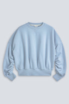The Blake cropped sweatshirt blue fog front view, 100% organic cotton fleece made in Portugal