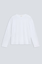 The Emily in Crispy White. Organic cotton long sleeve, 140 grams. GOTS. Front view. 