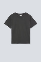 The Jill in Pitch Black. Crew-neck tee. 
180 grams, 100% organic cotton. GOTS. Front view. 
