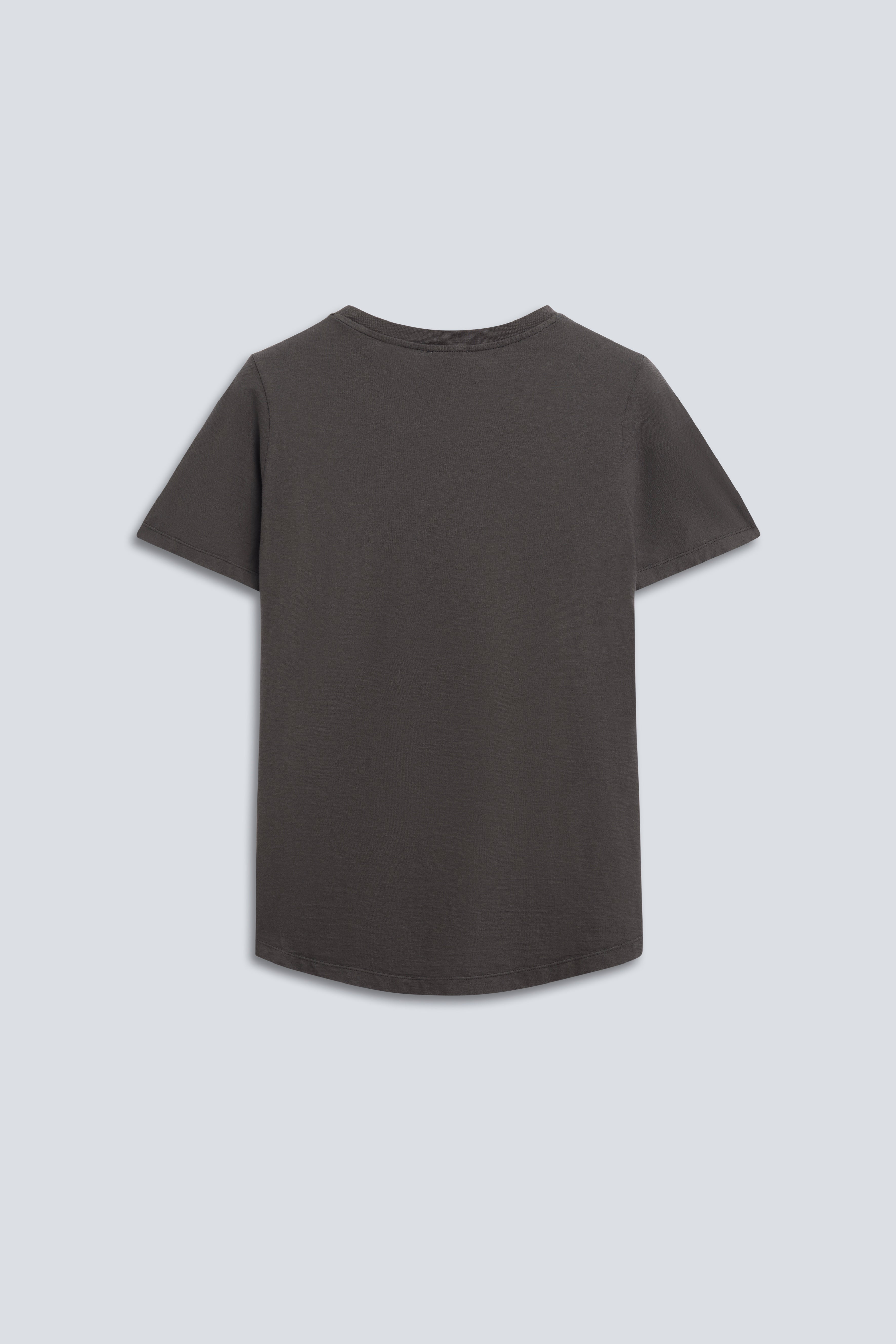 The Michelle in Pitch Black. 140 grams, 100% organic cotton. Back view.