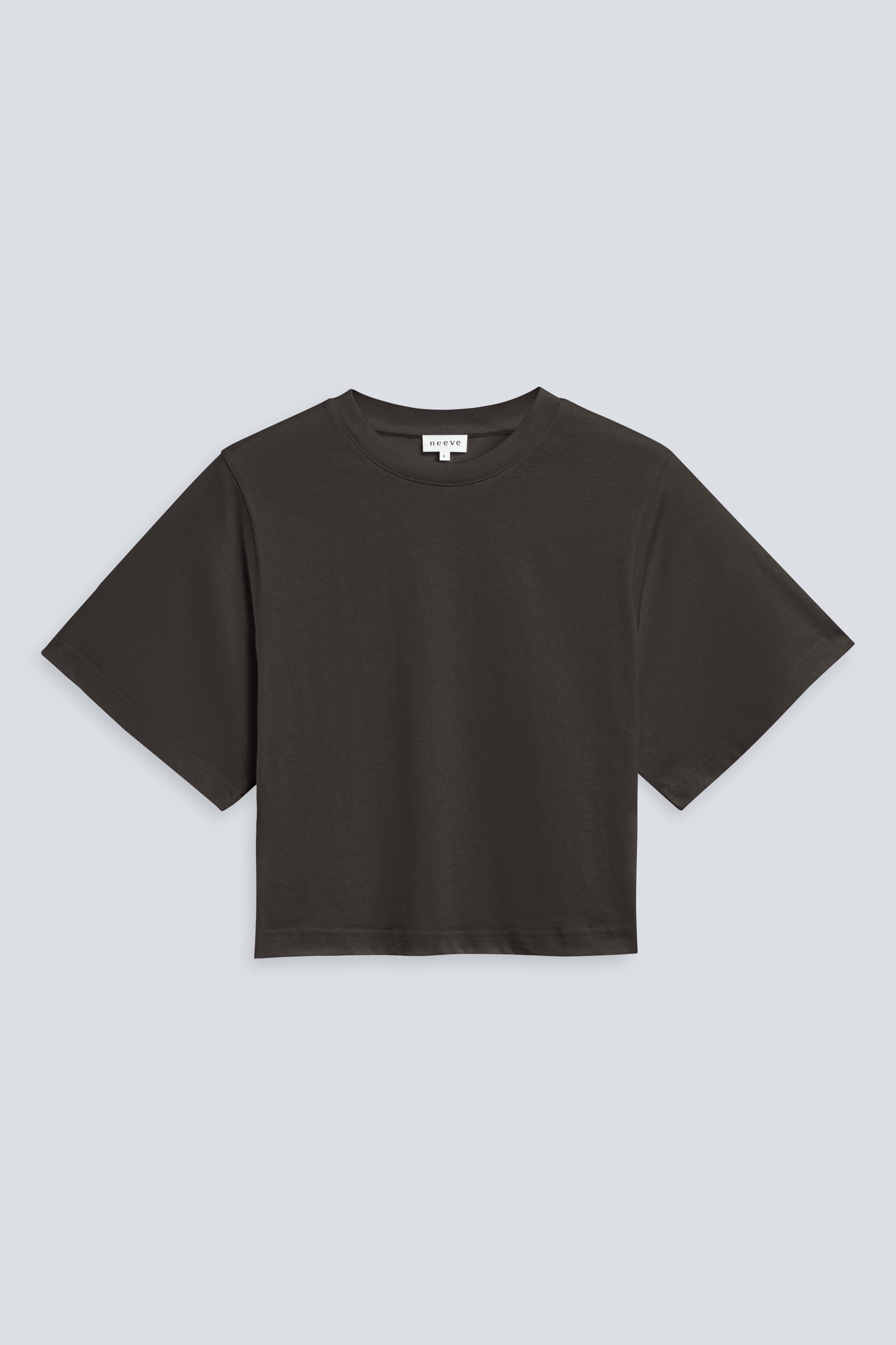 The Noa in Pitch Black. 100% organic cotton. 180 grams. GOTS 