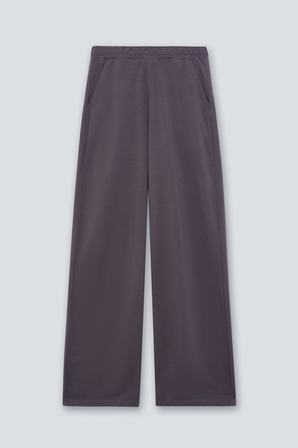 The Riley in Plum. 100% organic cotton babyfleece. Front view.