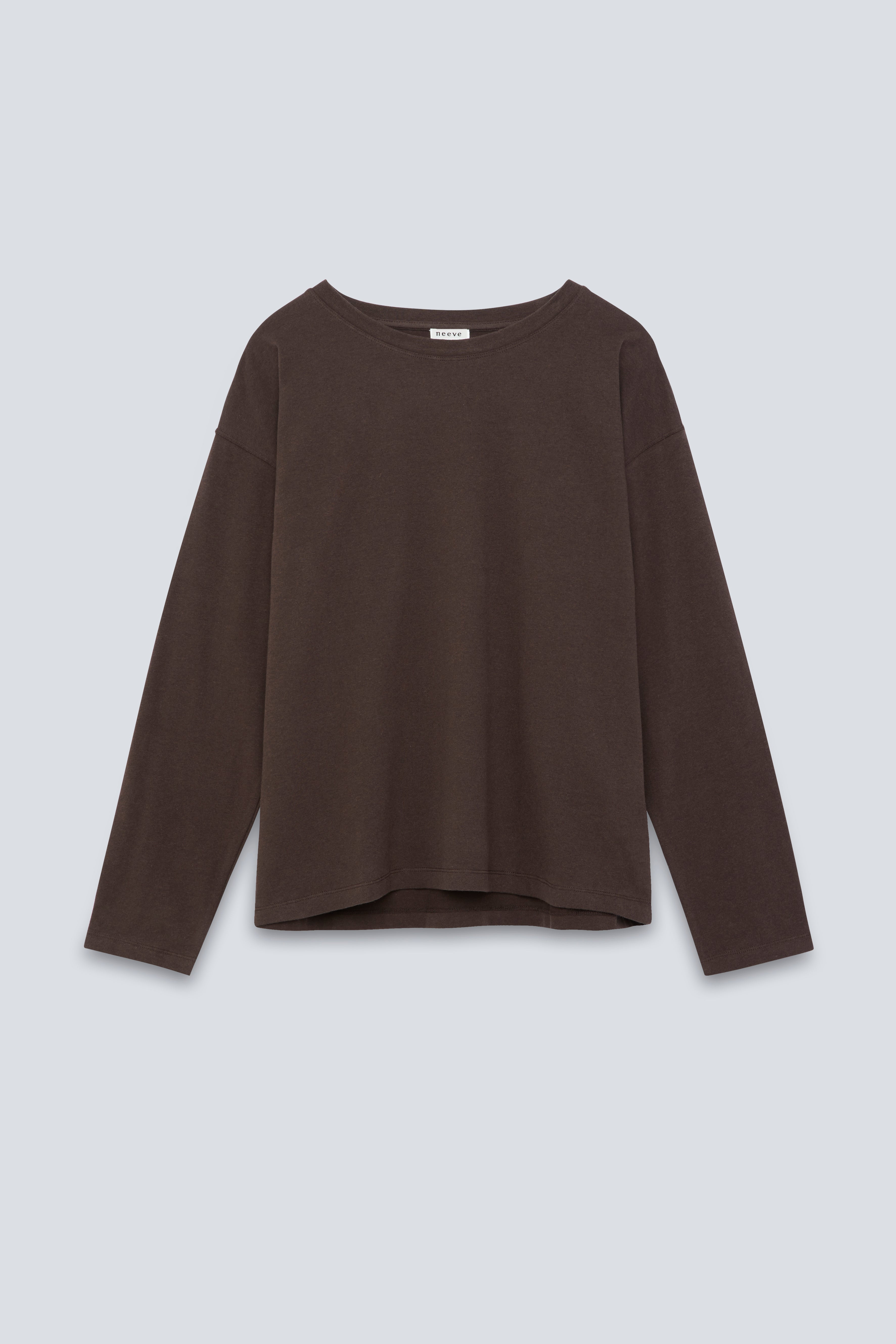 The Rose in Chocolate Melange. An oversized long sleeve that wears like a sweater, but lighter. 95% organic cotton with 5% elastane. GOTS. Front view. 