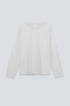 The Rose in Grey Melange. An oversized long sleeve that wears like a sweater, but lighter. 95% organic cotton with 5% elastane. GOTS. Front view. 