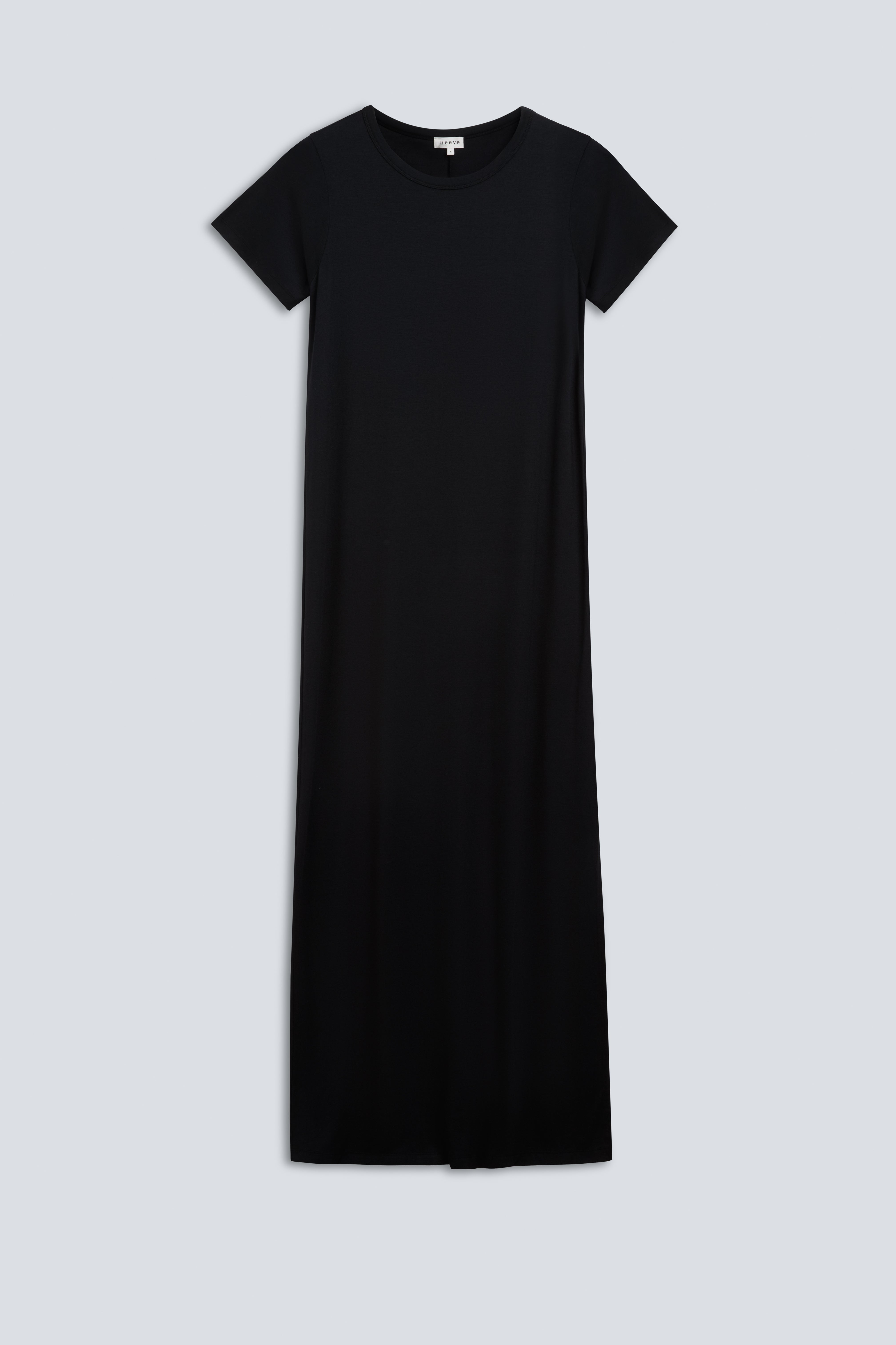 The Wren in Essential Black. 
95% Micromodal with 5% elastane. 
Front view. 