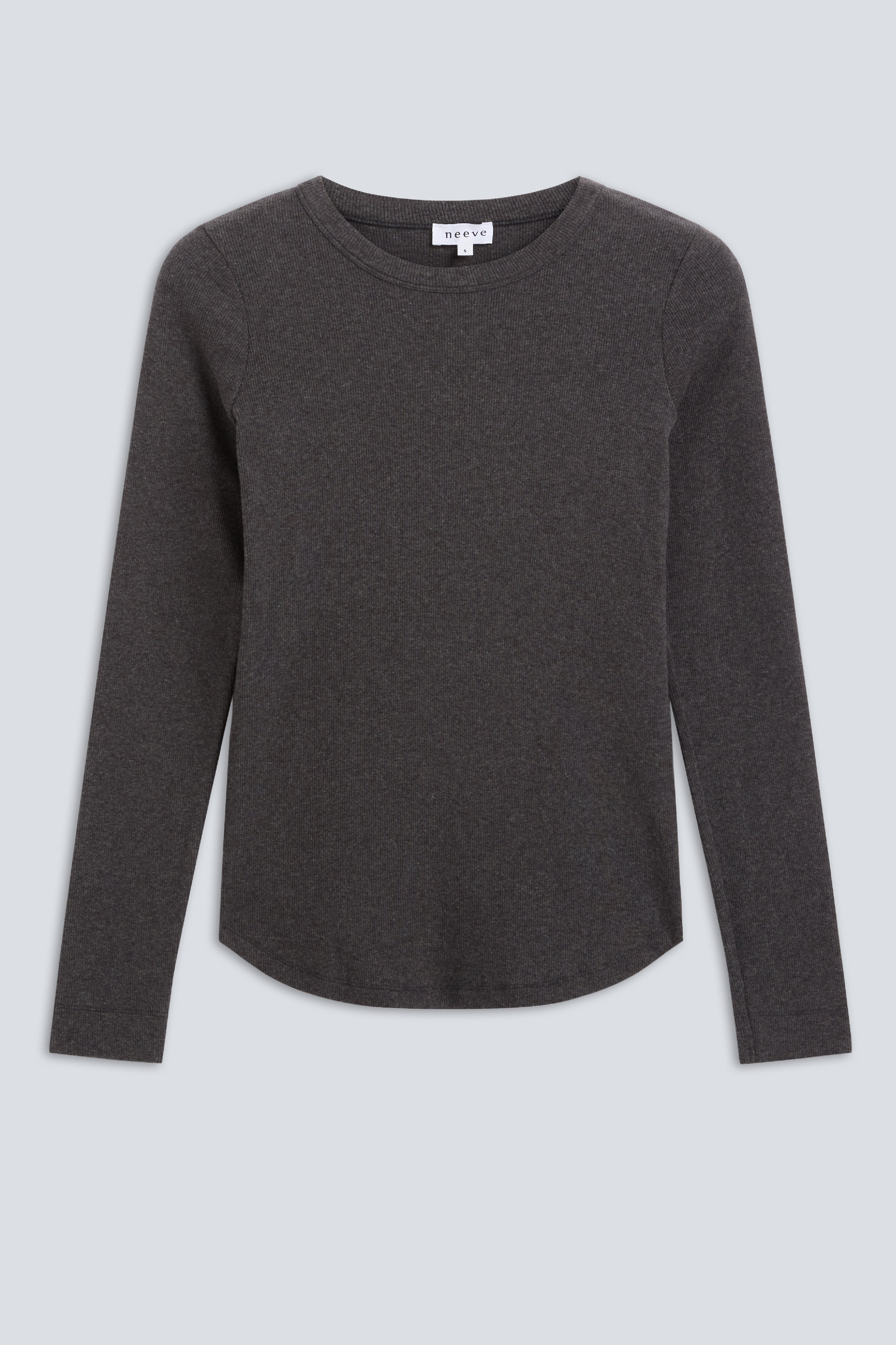 The Ella in Dark Grey Melange Crew-neck long sleeve. 95% organic cotton with 5% elastane. Front view. GOTS