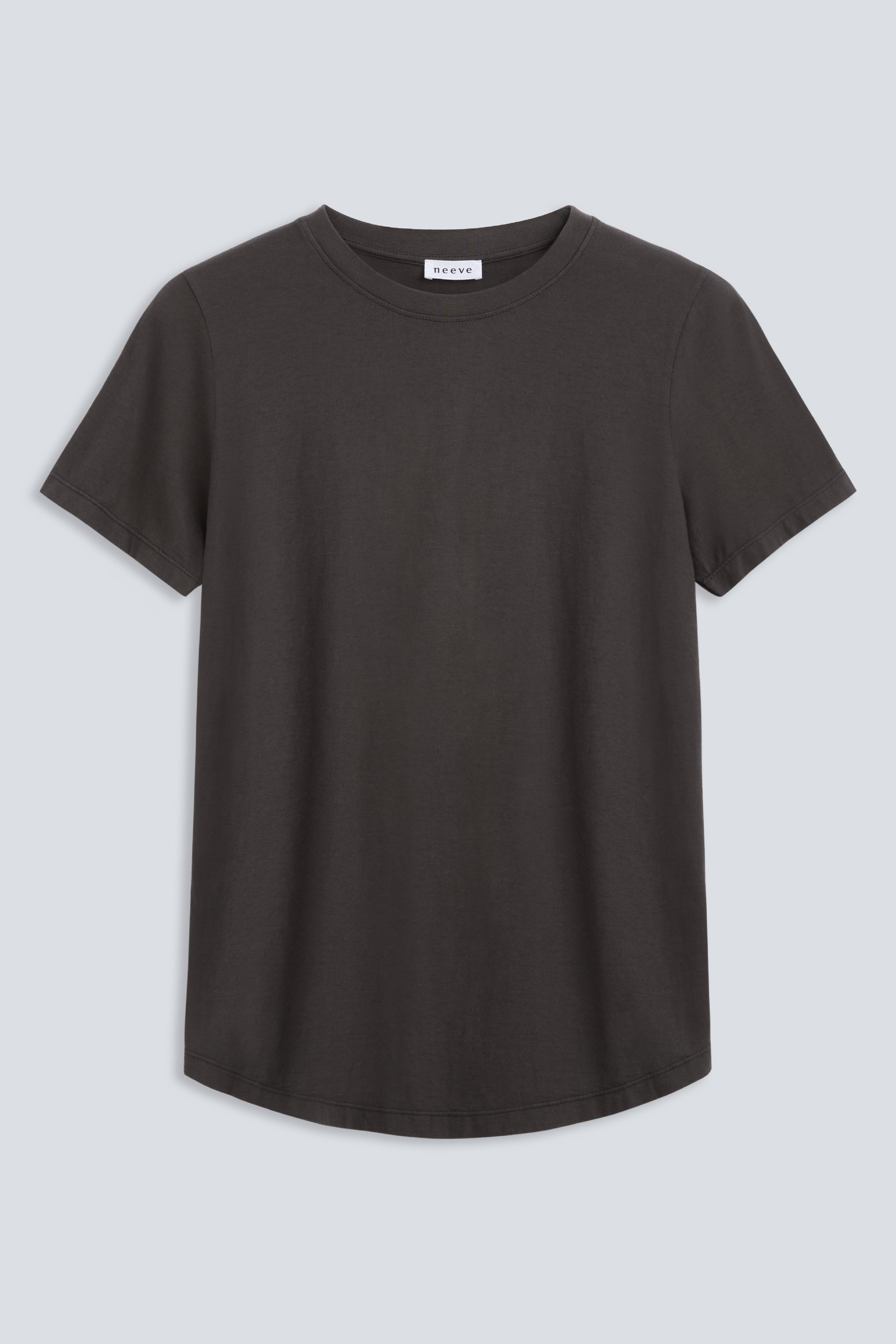 Front view The Michelle Pitch Black. 140 grams organic cotton. GOTS certified