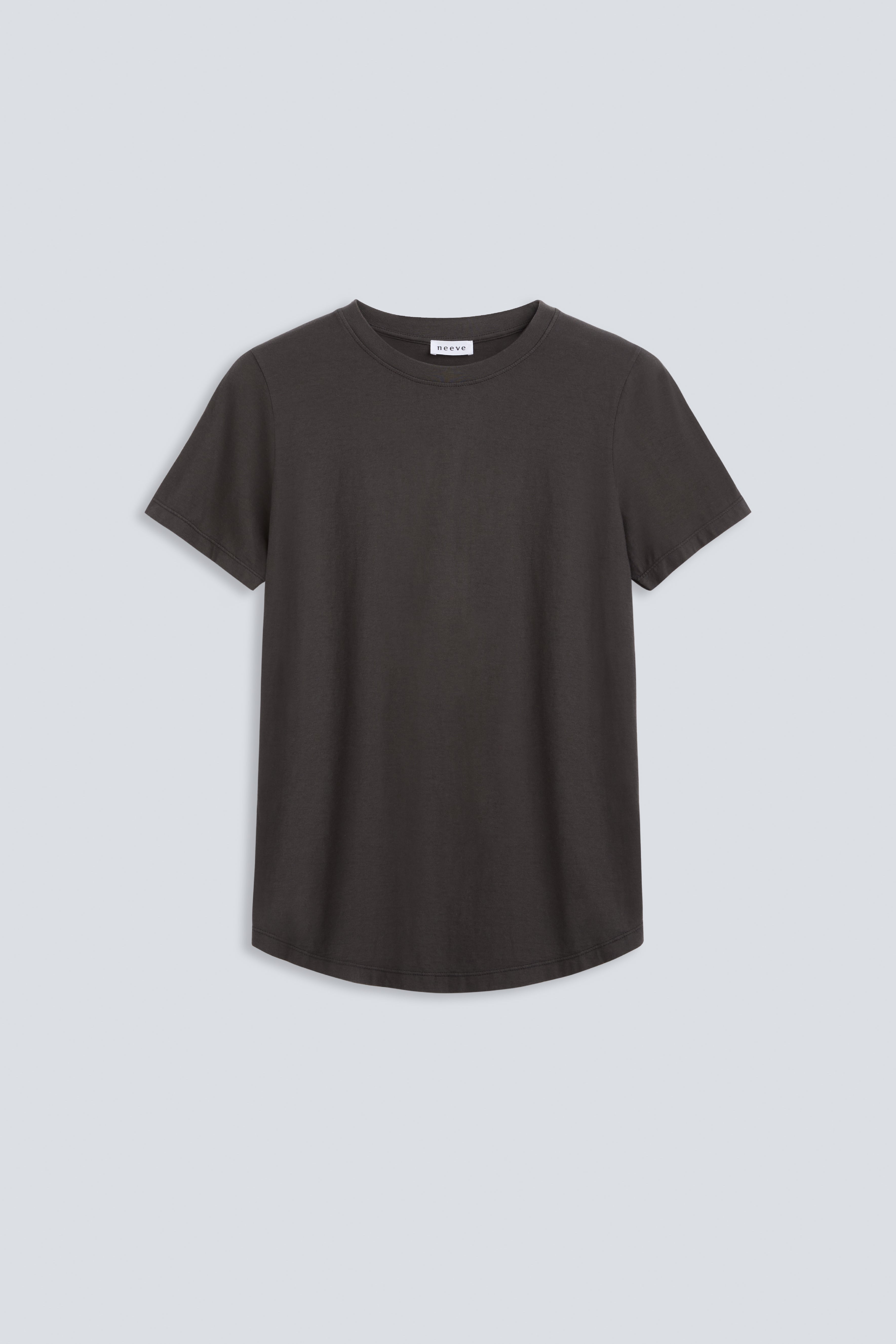 The Michelle Pitch Black. 140 grams, 100% organic cotton. Front view. GOTS  