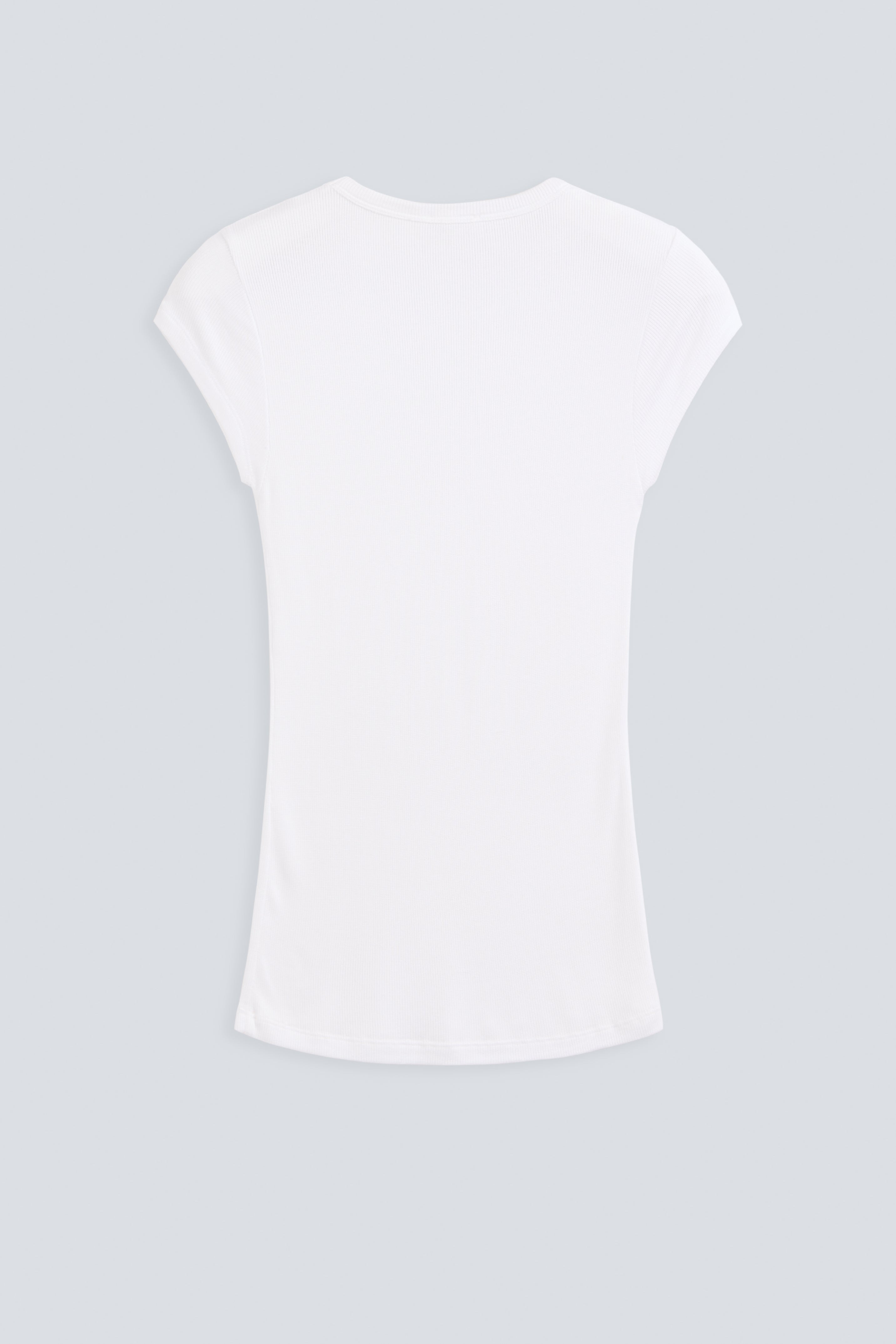The Mika in Crispy White. Babytee. 98% modal with 2% elastane. Back view. 
